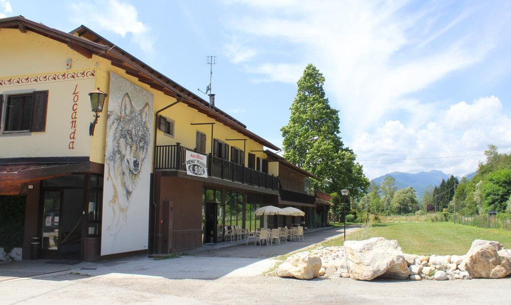 Wolf Village Demonte Szoba fotó