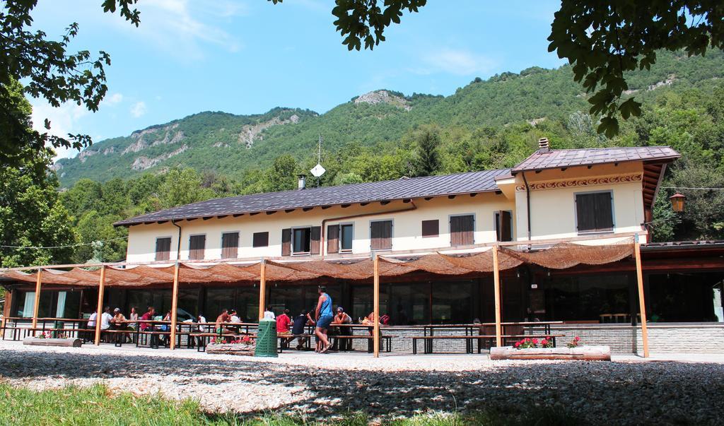 Wolf Village Demonte Kültér fotó